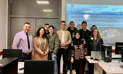 WhatsApp Image 2023-05-15 at 15.10.50 WhatsApp Image 2023-05-15 at 15.10.50