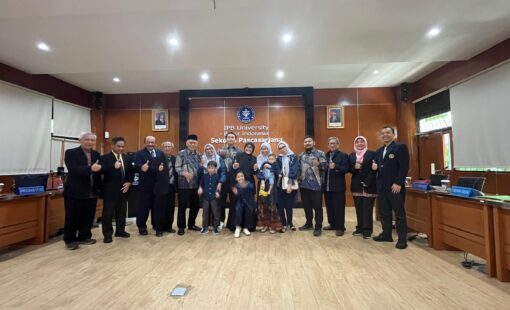 Sidang promosi Rizka Nabilah