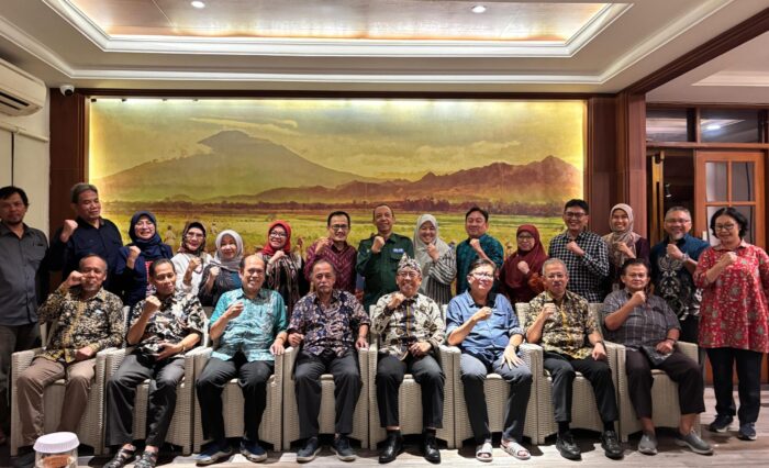 c9ba0bc9-e880-4683-b8d6-ba4fbad0ea60